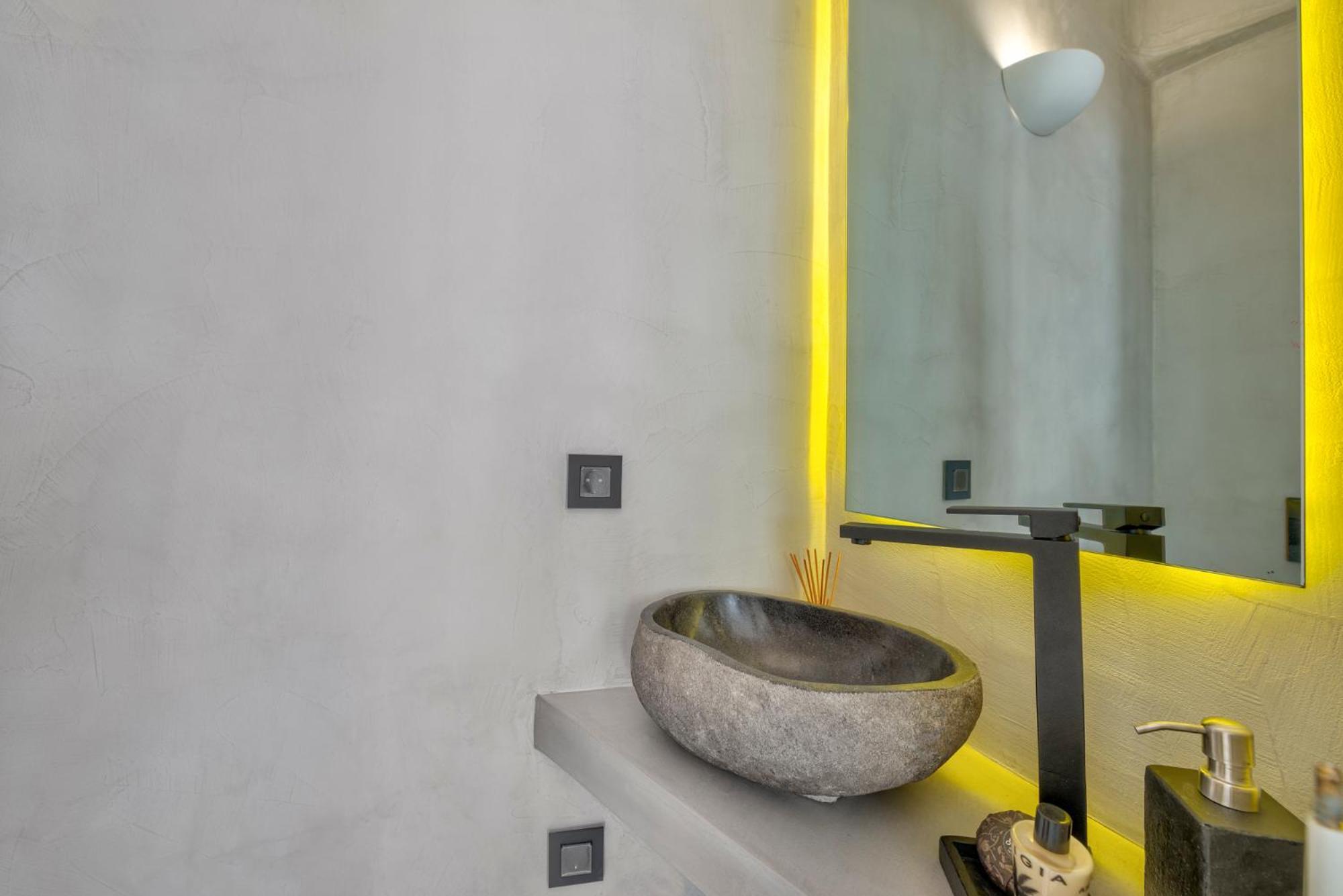 Mykonian Mews Luxury Psarou (Mykonos)
